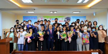 제 13기 세계비전 제자대학 졸업식